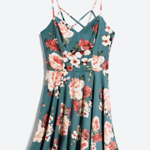 Fortune & Ivy Floral Dress - Picture 1 of 6